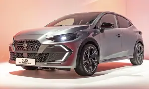 Nowoczesne renault modele, jak ten szary Clio Full Hybrid E-Tech, zachwycają designem.