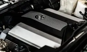 BMW E32 – historia, silniki, wyposażenie i wyjątkowy komfort jazdy