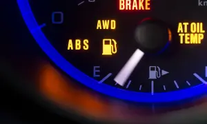 Jak odczytać kody błędów Toyota: 3 skuteczne metody diagnostyki auta