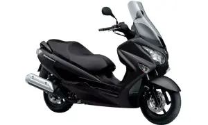 Opinie o Suzuki Burgman 125 - Wady, zalety i co warto wiedzieć?
