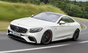 Mercedes S63 AMG Coupe – luksusowy samochód z niesamowitymi osiągami i stylem