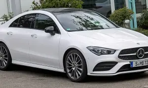 Mercedes-Benz CLA Coupe - historia, specyfikacje, wnętrze i opinie użytkowników