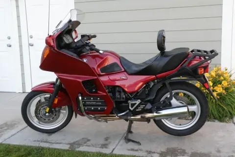 BMW K1100 LT - komfortowy motocykl turystyczny, który zaskakuje osiągami