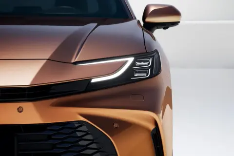Toyota Camry - Czy Warto Kupić Ten Ponadczasowy Sedan?