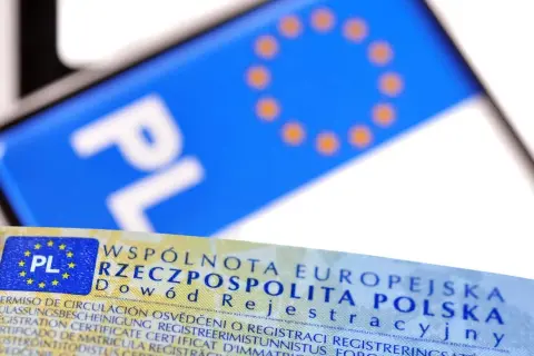 Dowód rejestracyjny z symbolem PL. Czekasz na swój?