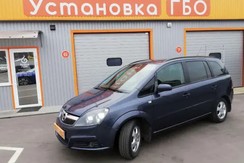 Opinie o Opel Zafira B 1.8 LPG - Warto zainwestować w LPG?