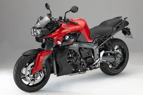 BMW K 1300 R - mocy i osiągi, które zaskakują każdego motocyklistę