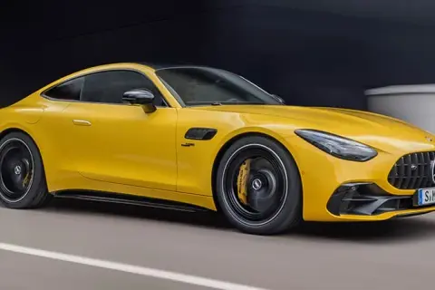 Mercedes-AMG GT 43 Coupé – niezwykłe połączenie mocy i luksusu.