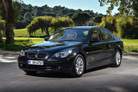 BMW E60 3.0 d - kluczowe informacje, osiągi, komfort i problemy użytkowników