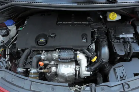 Peugeot 207 jaki silnik wybrać? Porównanie, wady i zalety każdego silnika