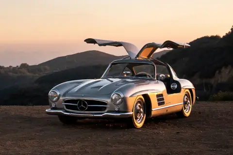 Mercedes 300 SL Gullwing: Ikona motoryzacji, która zmieniła wszystko
