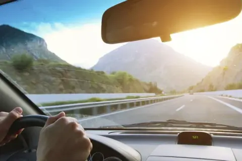 Najlepsze trasy dla zmotoryzowanych: najlepsze drogi na świecie