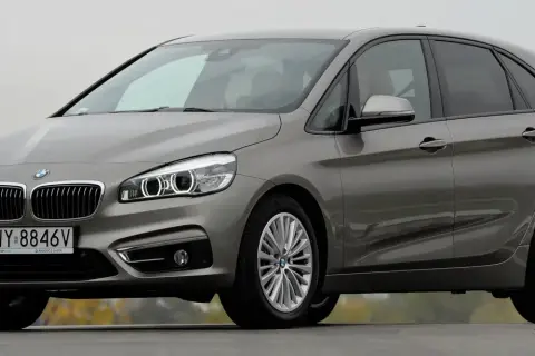 BMW 2 Active Tourer – dlaczego ten minivan to najlepszy wybór dla rodziny?