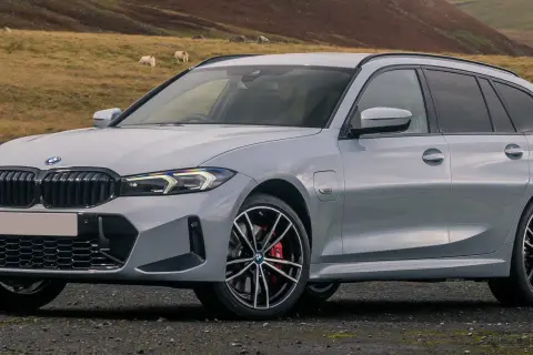BMW 3 Series Touring – zaskakujące osiągi i komfort w klasie premium