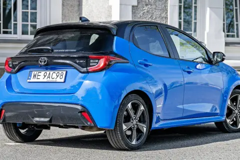 Ile kosztuje nowa Toyota Yaris? Cennik i wersje wyposażenia