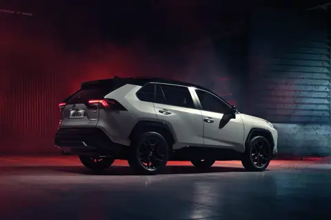 Toyota RAV4 Hybrid - poznaj wszystkie miejsca produkcji tego popularnego SUV-a