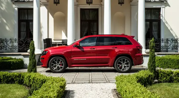 Ile pali jeep grand cherokee? Sprawdź realne spalanie i oszczędności