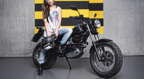 Jaki motocykl 125cc wybrać? - Poradnik dla początkujących i rekomendacje