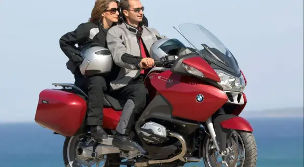 BMW R 1200 RT - komfortowy motocykl turystyczny, który zachwyca użytkowników