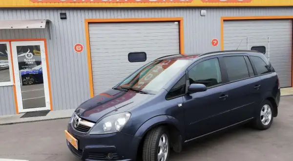 Opinie o Opel Zafira B 1.8 LPG - Warto zainwestować w LPG?