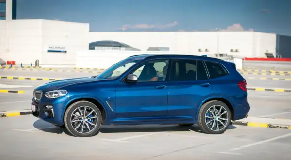 BMW X3: jaki silnik wybrać, by uniknąć błędów i cieszyć się jazdą?