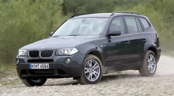 BMW X3 E83 – styl, dane techniczne i opinie użytkowników o SUVie