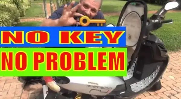 Jak otworzyć siedzenie w skuterze bez kluczyka - proste metody i porady