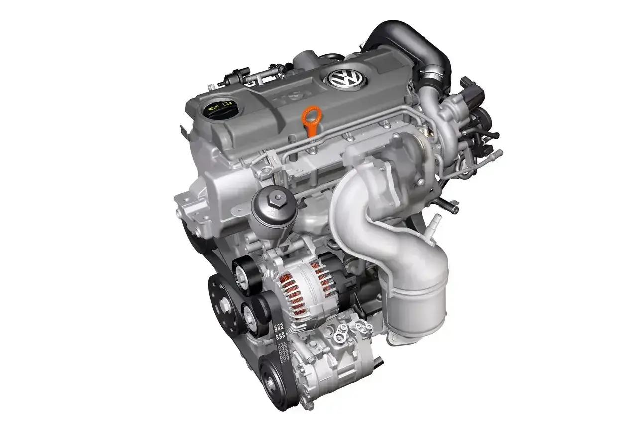 Nowoczesny silnik diesla Volkswagena z turbosprężarką i alternatorem.