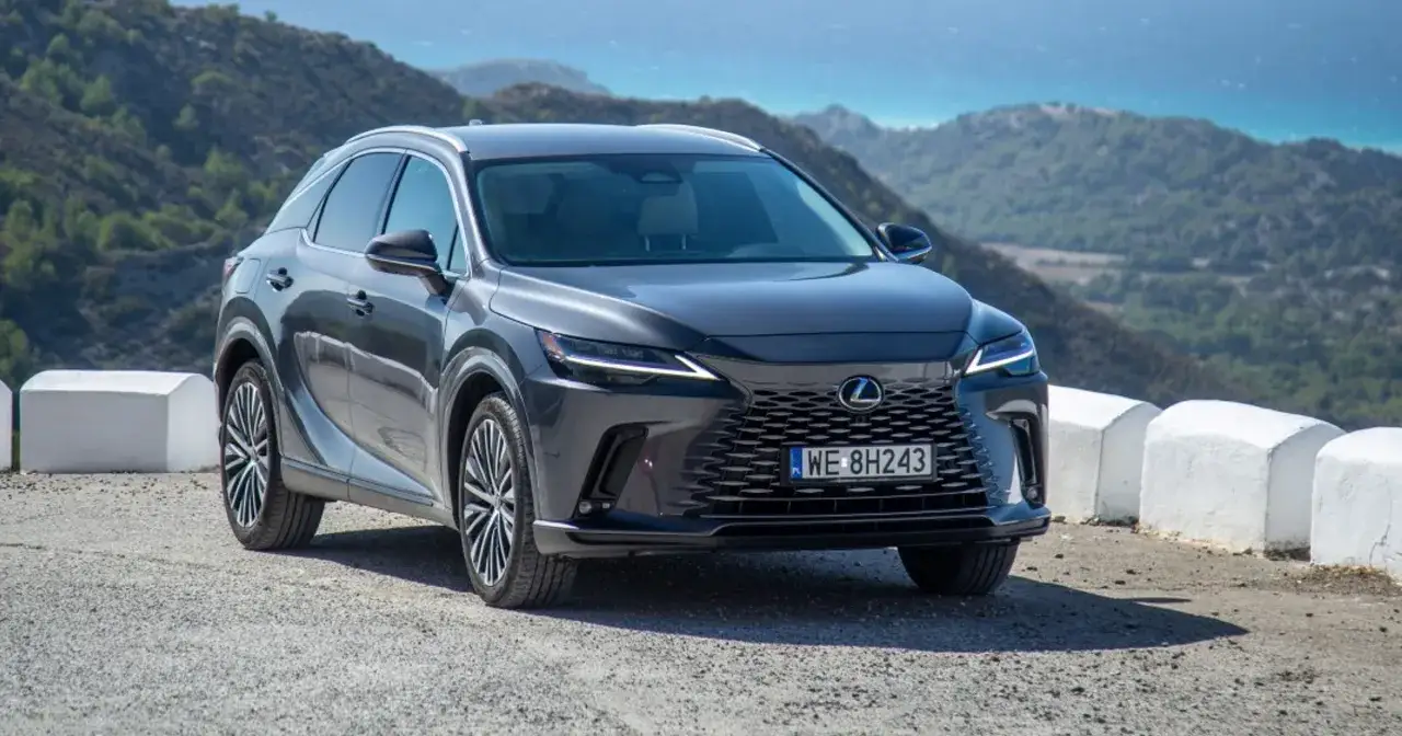 Zdjęcie Lexus i Toyota - Fakty o relacji luksusowej marki z gigantem