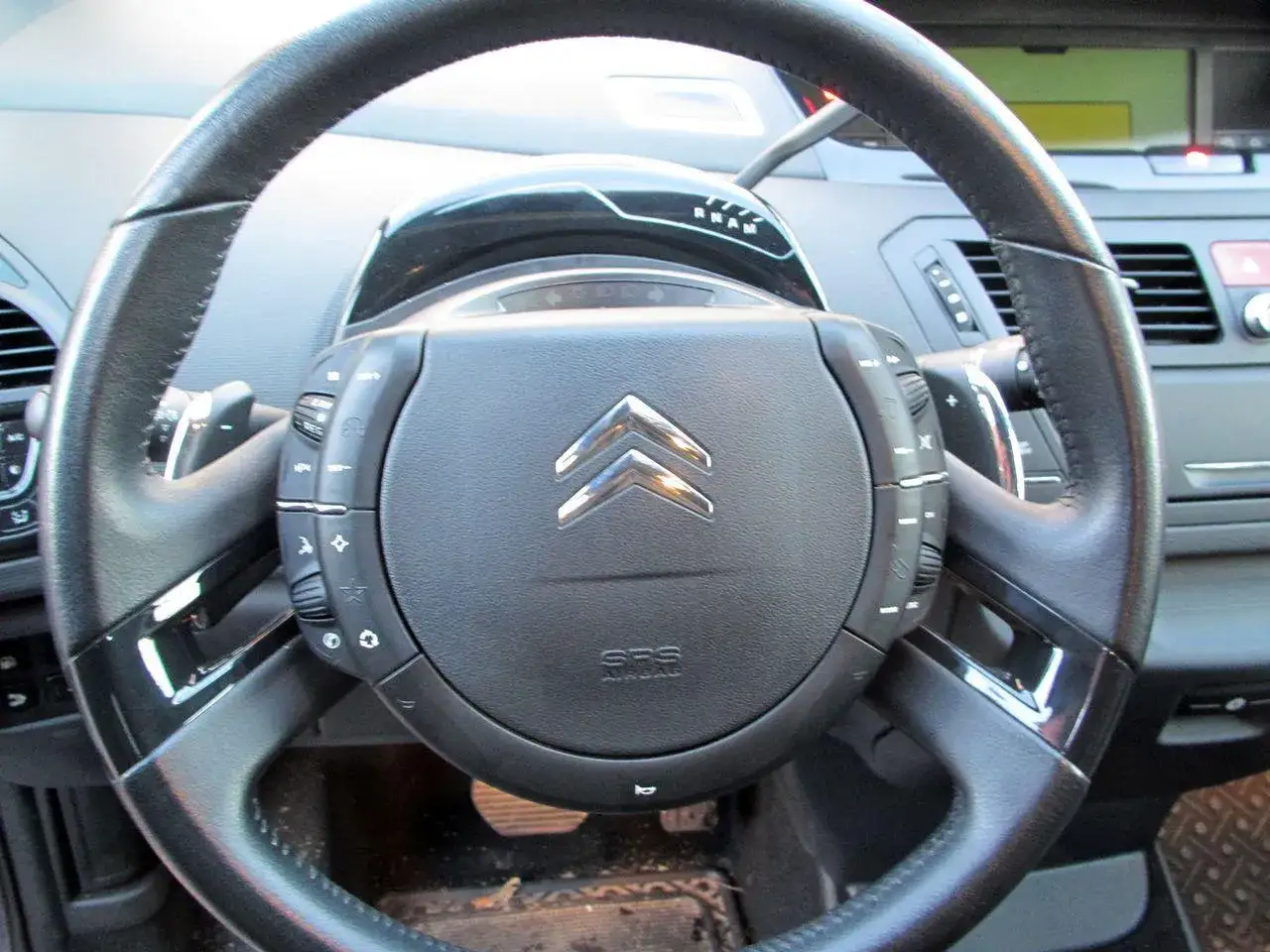Zdjęcie Citroen C4 Picasso - Opinie o automatycznej skrzyni biegów